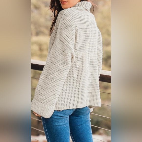 CUPSHE Women's Turtleneck Sweater - Picture 2 of 5
